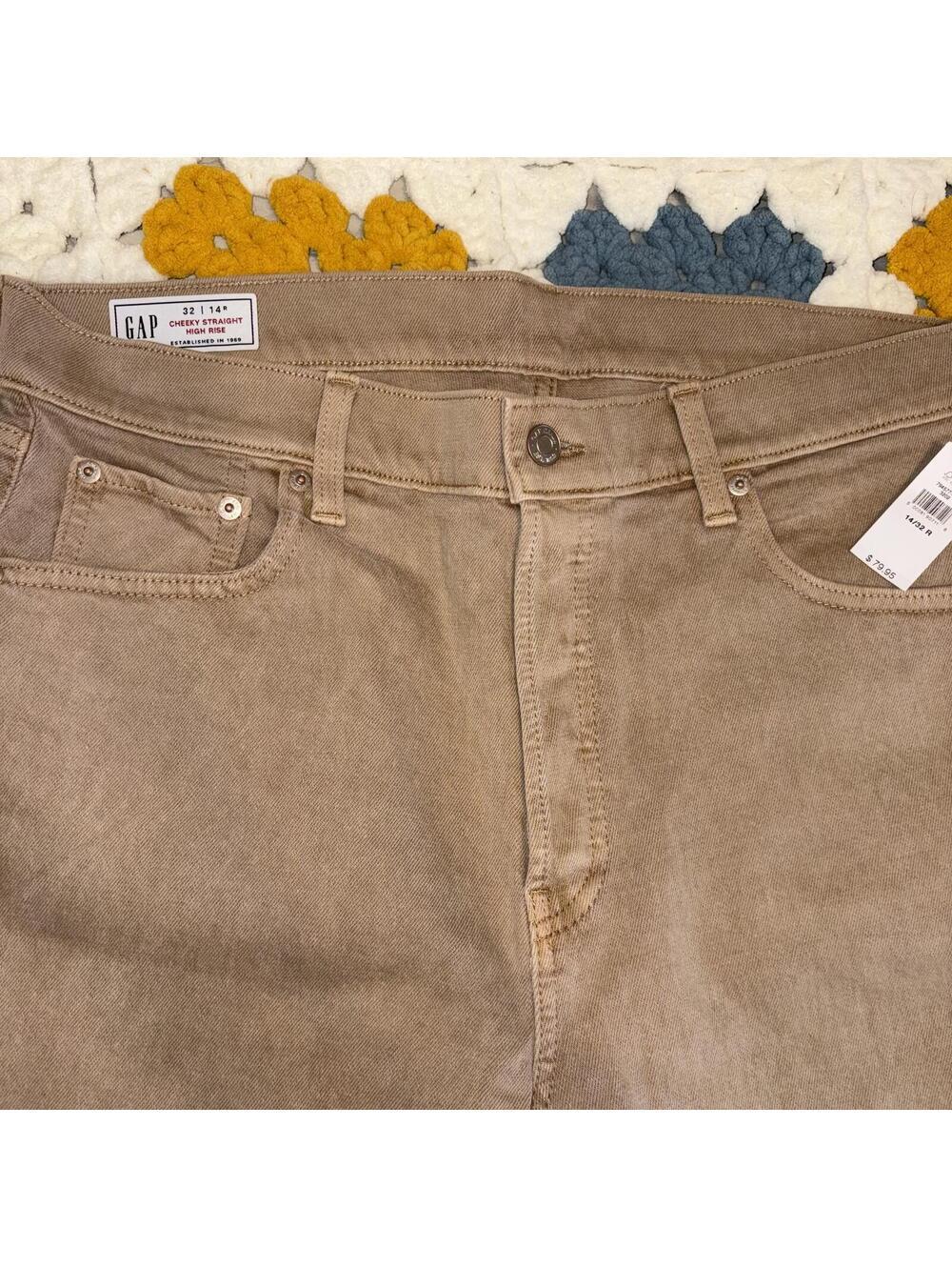 GAP NWT $80 Cheeky Straight High Rise 32 / 14R Pants Khaki Woman’s New Denim
